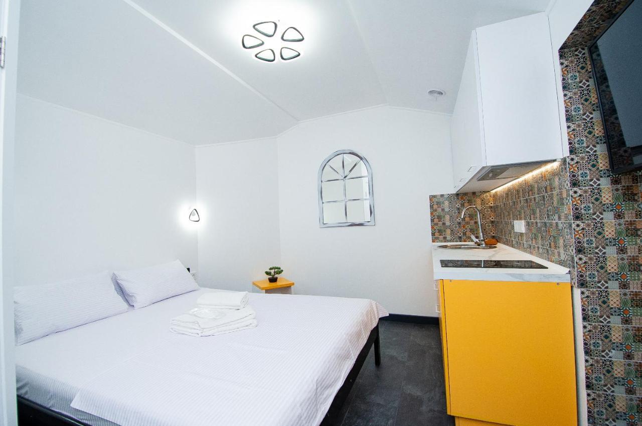 Suites On Chaikovskogo 敖德萨 外观 照片