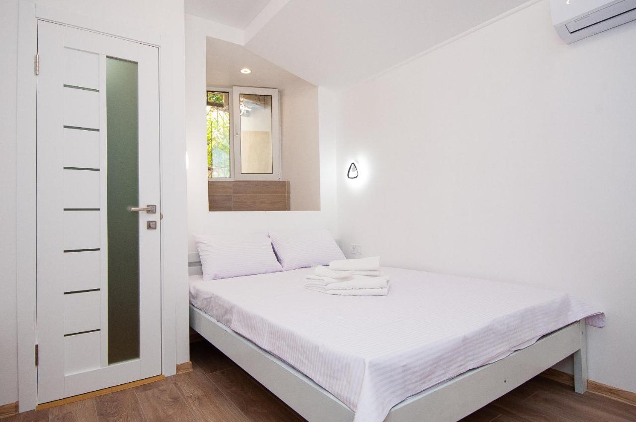 Suites On Chaikovskogo 敖德萨 外观 照片