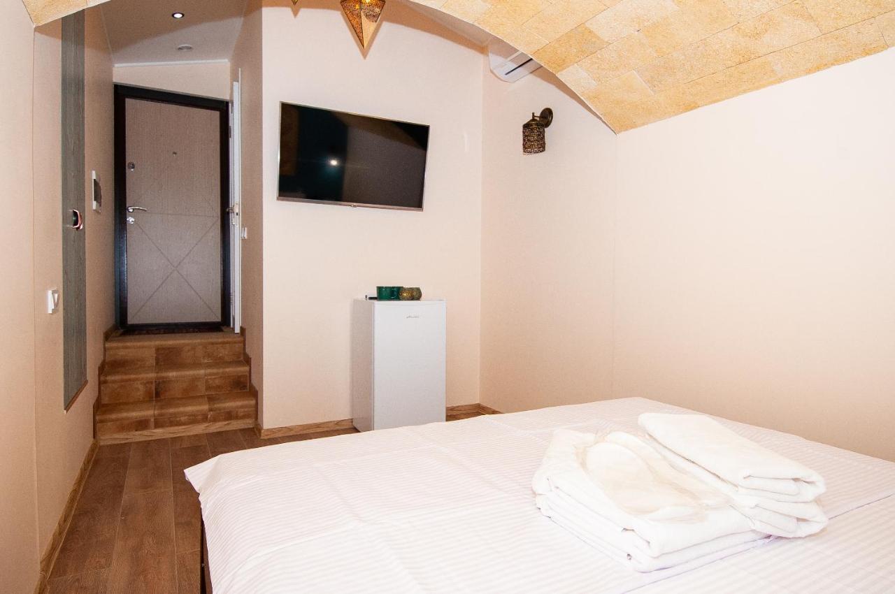 Suites On Chaikovskogo 敖德萨 外观 照片