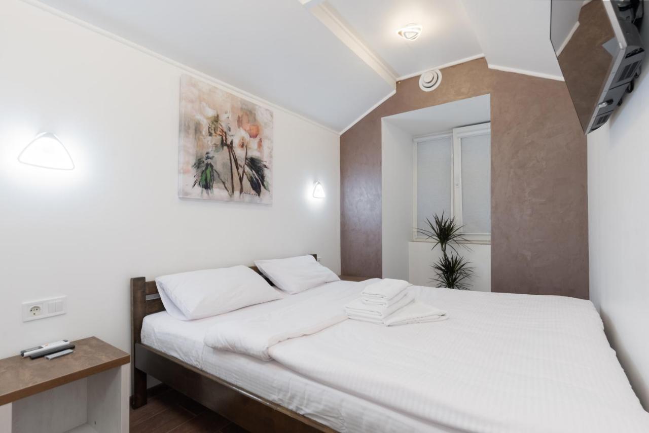 Suites On Chaikovskogo 敖德萨 外观 照片
