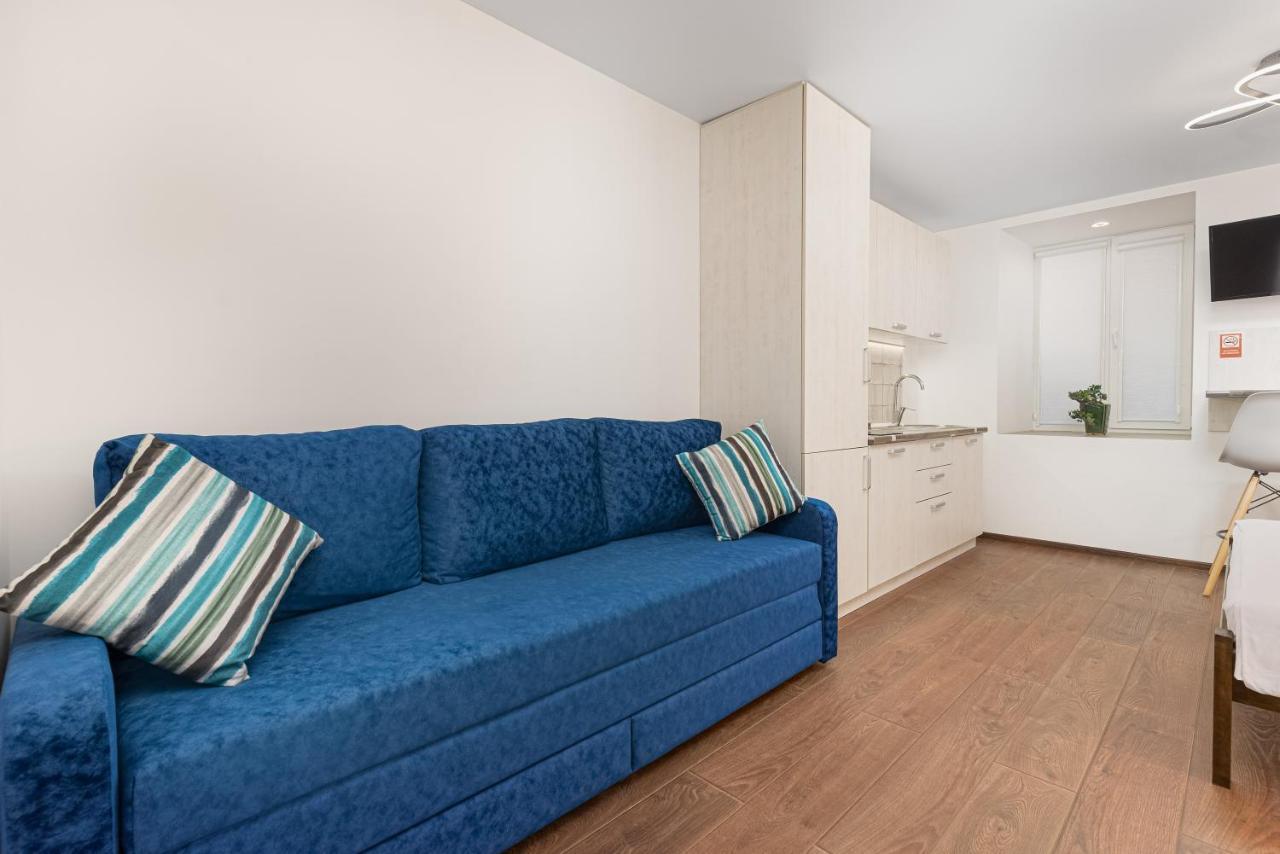 Suites On Chaikovskogo 敖德萨 外观 照片