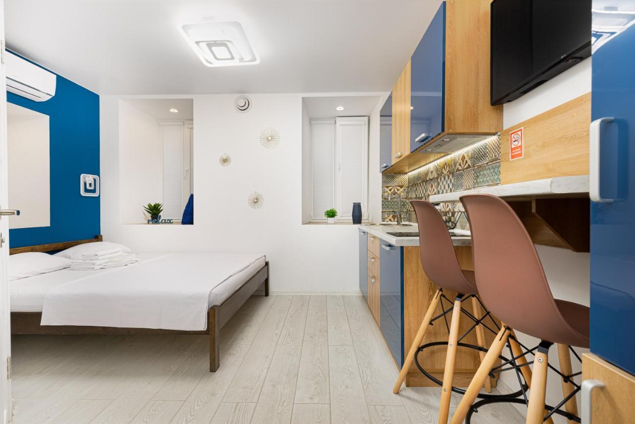 Suites On Chaikovskogo 敖德萨 外观 照片
