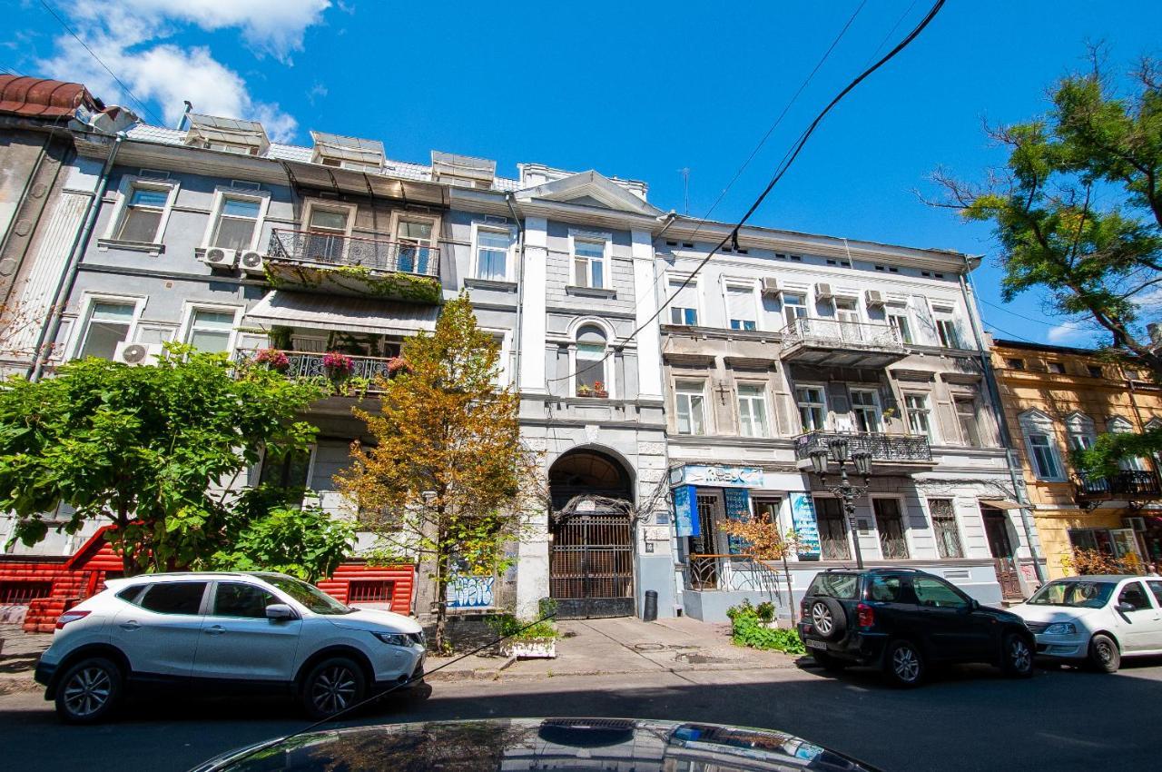 Suites On Chaikovskogo 敖德萨 外观 照片