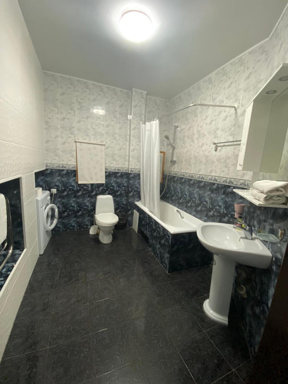 Suites On Chaikovskogo 敖德萨 外观 照片